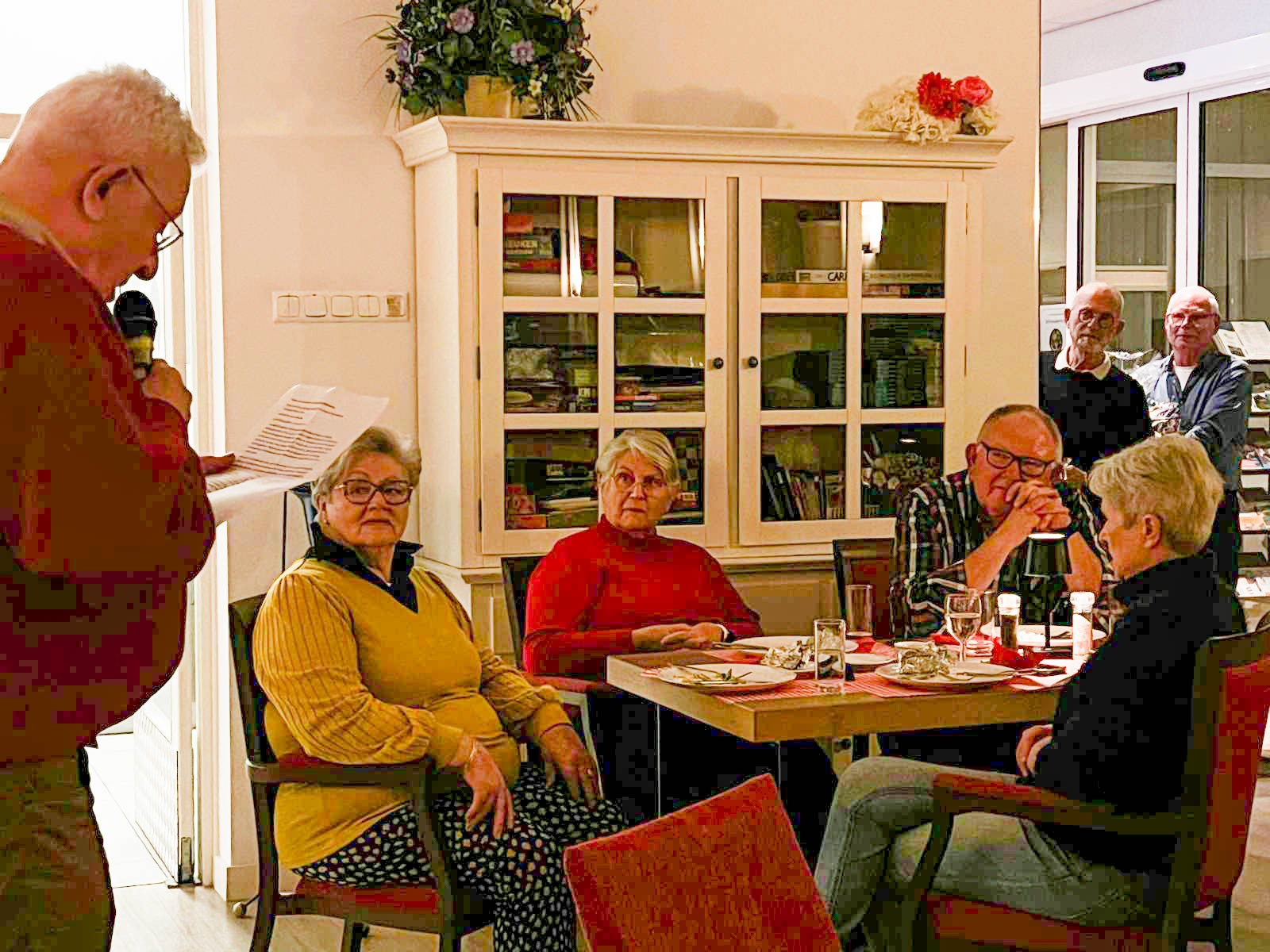 Vrijdagavondetentje laatste Arno.jpg